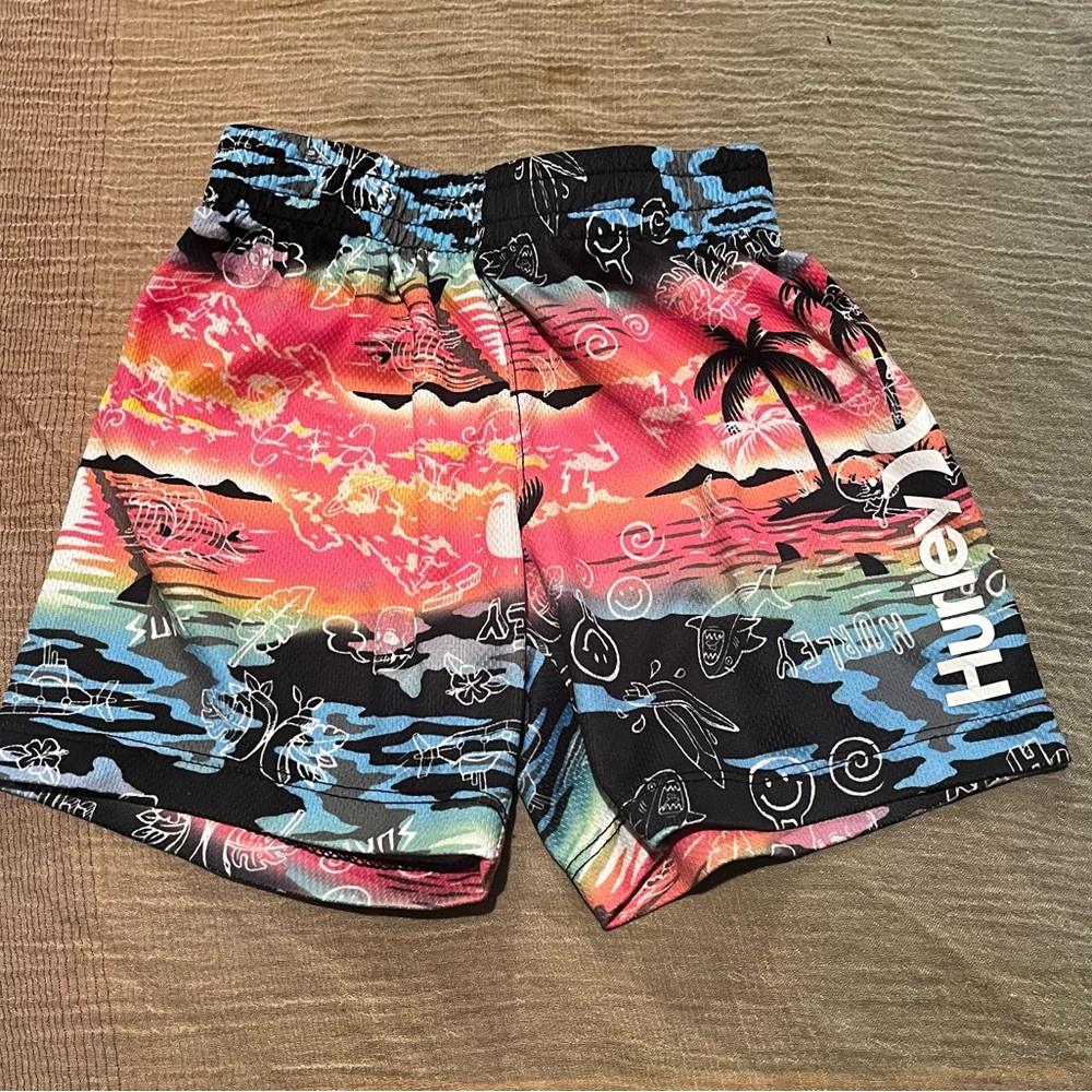 Hurley Colorful Graphic Board Shorts
